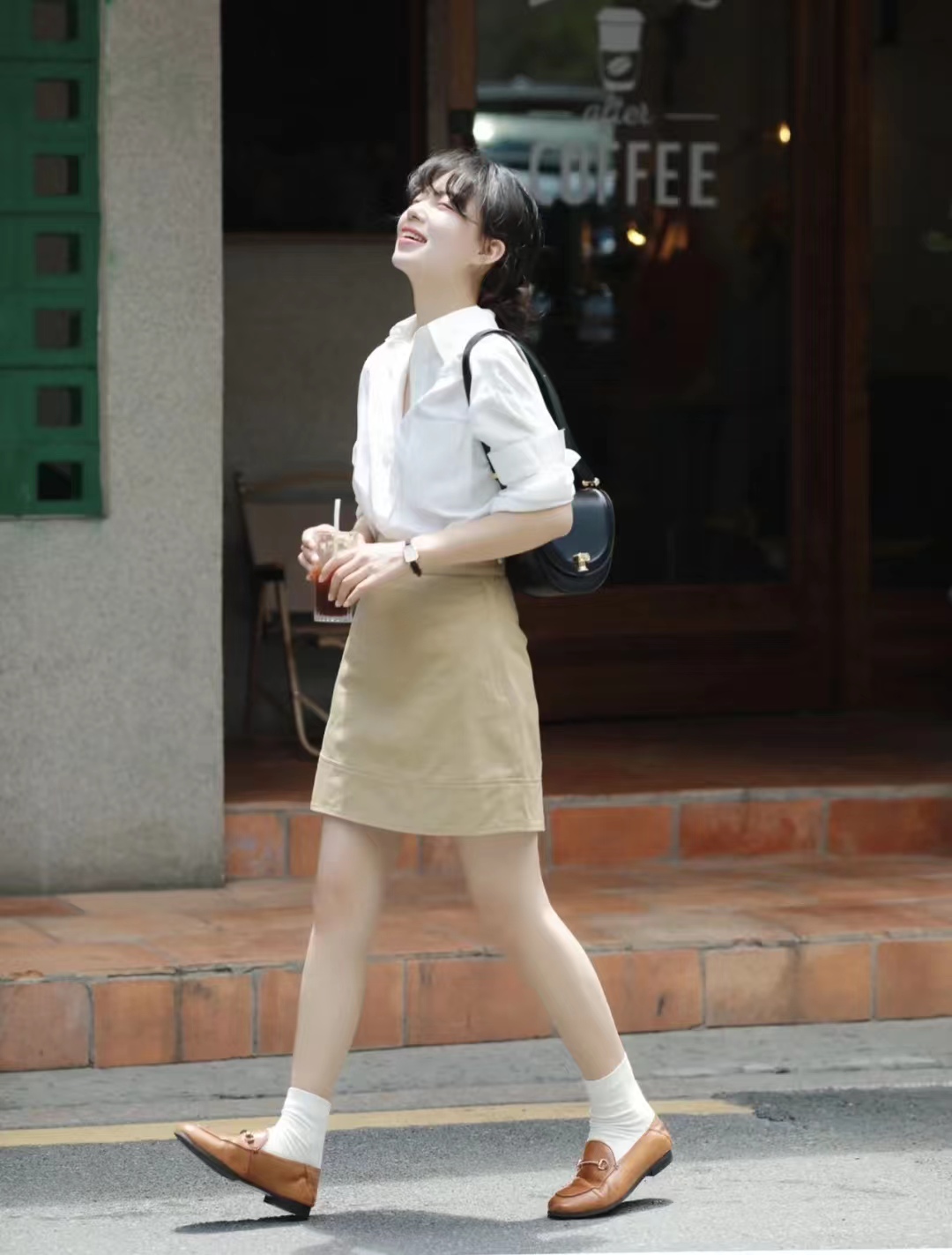 穿黑色半身裙配什么鞋好看夏天,女大码西装垂感半身裙夏天