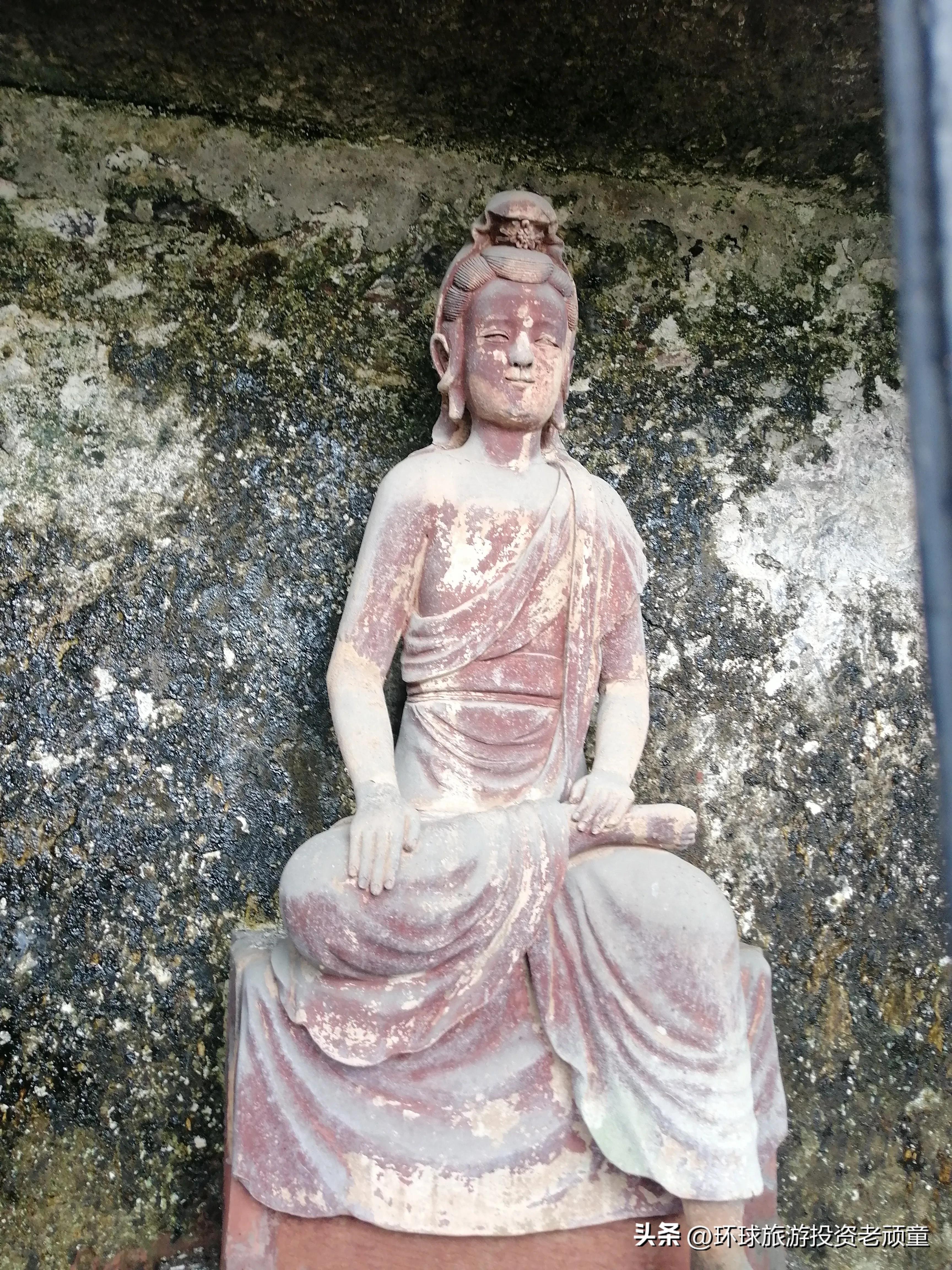 期货螺纹钢每手价格怎么低了,螺纹钢期货价格与什么有关