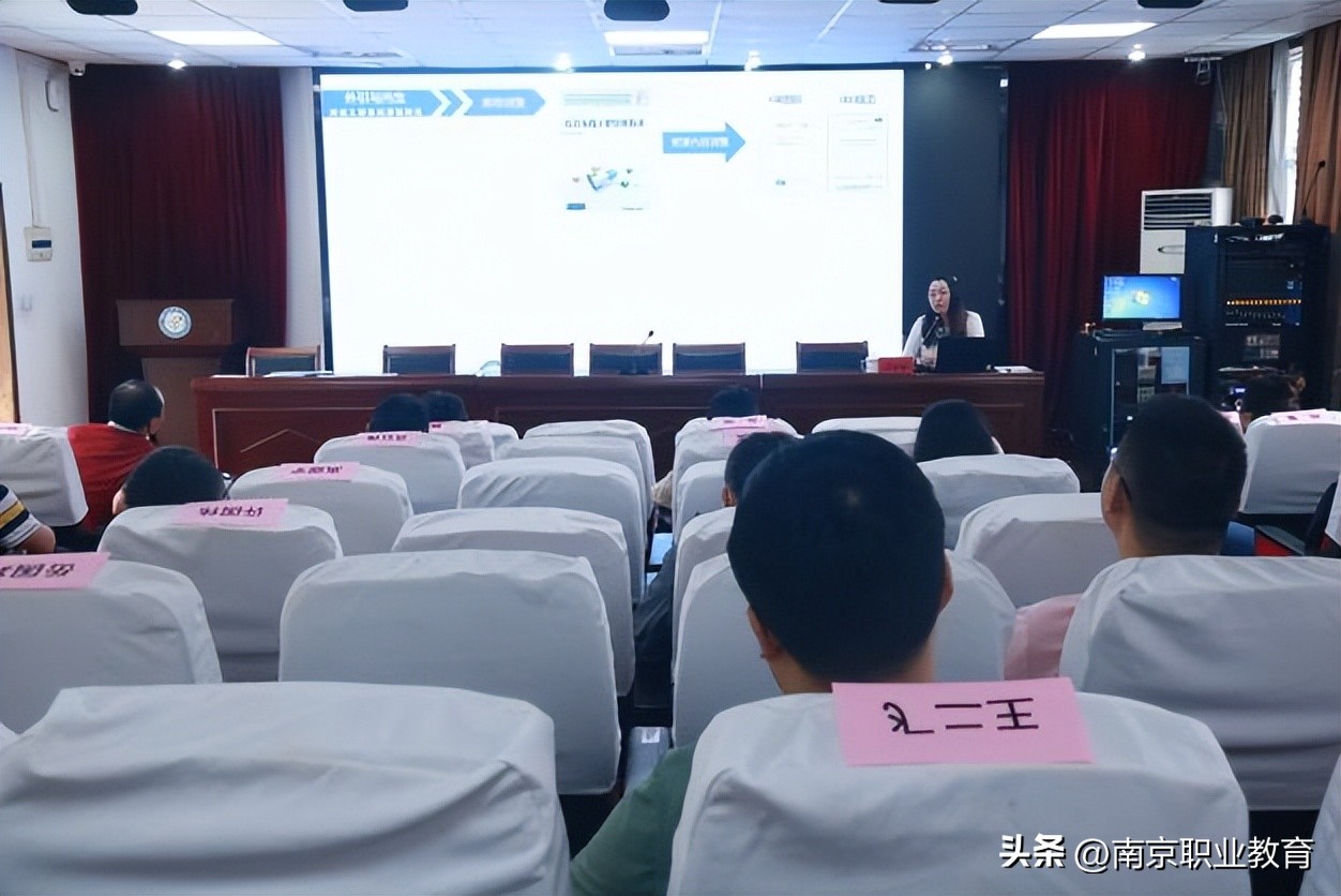 智能家居施工培训,2024智能家居安装与维护技能大赛