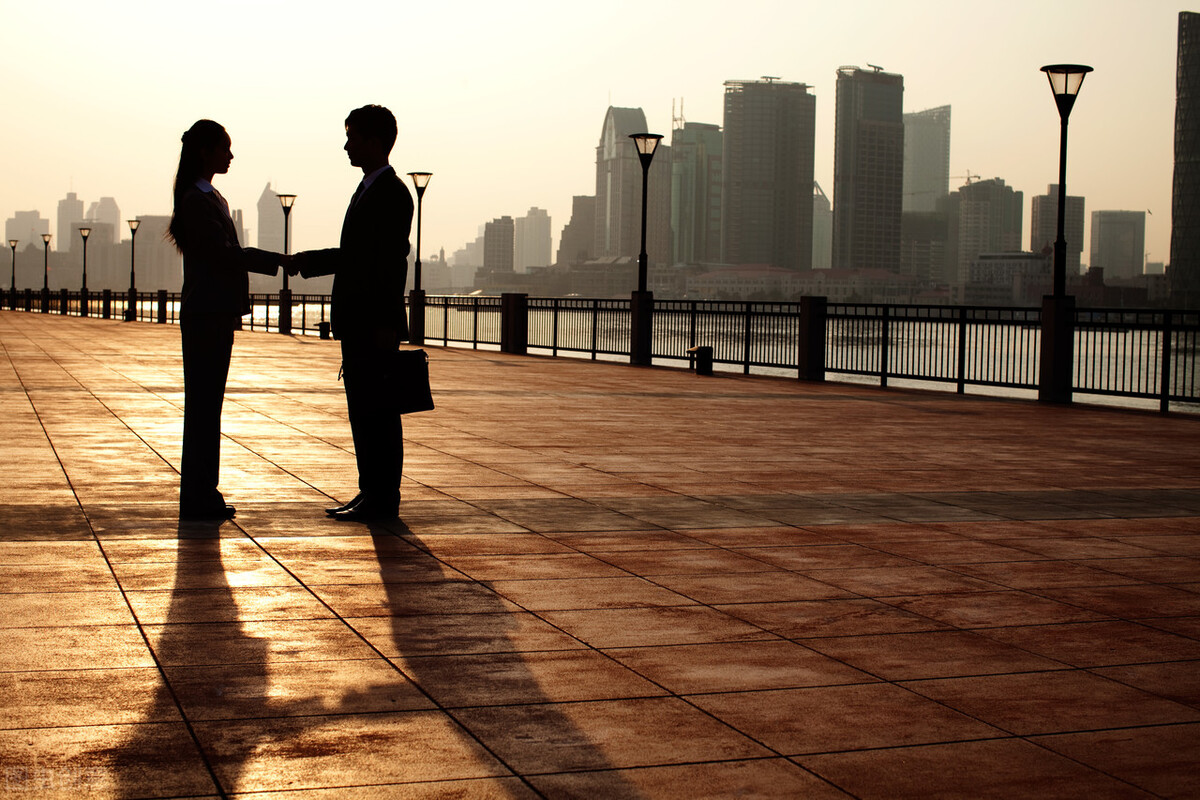 励志文案短句干净治愈人生,走心励志的文案句子简短一句话