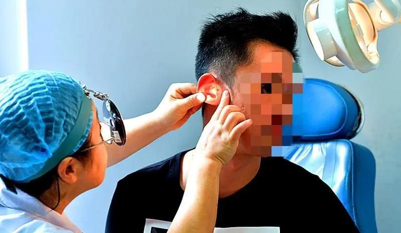 业主打保安索赔11万,业主打保安一个巴掌11万