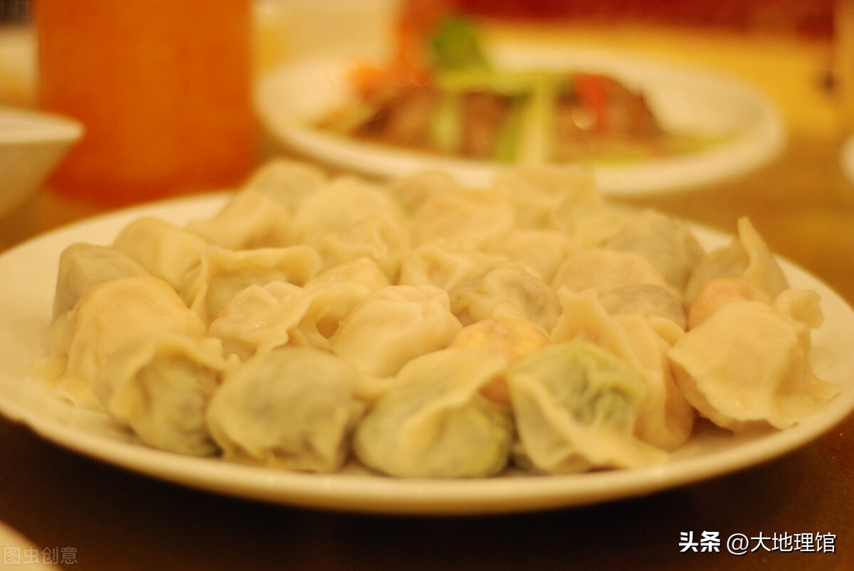 中国饺子之王为什么是东北饺子,东北饺子vs四川饺子