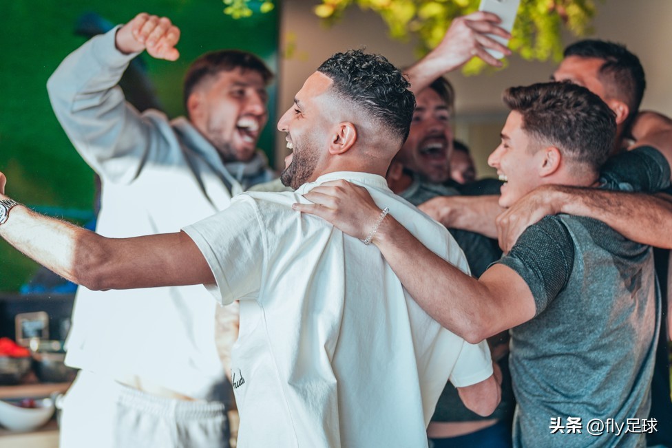 曼城再拿英超冠军就是几冠王了,曼城连续两年英超冠军