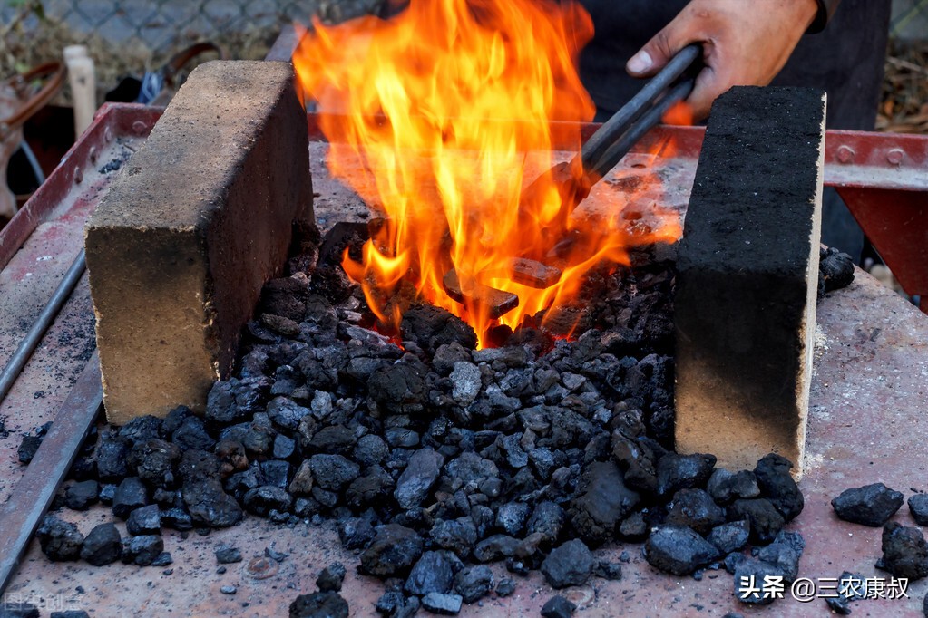 农村如何解决烧煤取暖问题,农村烧煤取暖还能活多久