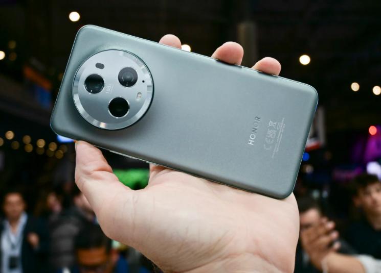 安卓手机能像苹果一样用几年吗,安卓手机一般用几年换一次