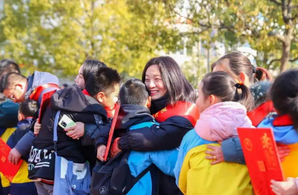 佛山私立学校跟公立差距大吗,公立和私立的差距太大了