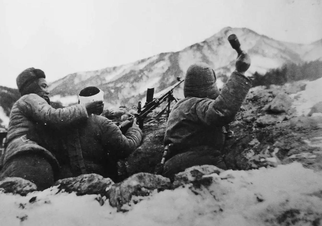 中国军队装备的最新水壶,中国军用水壶发展史