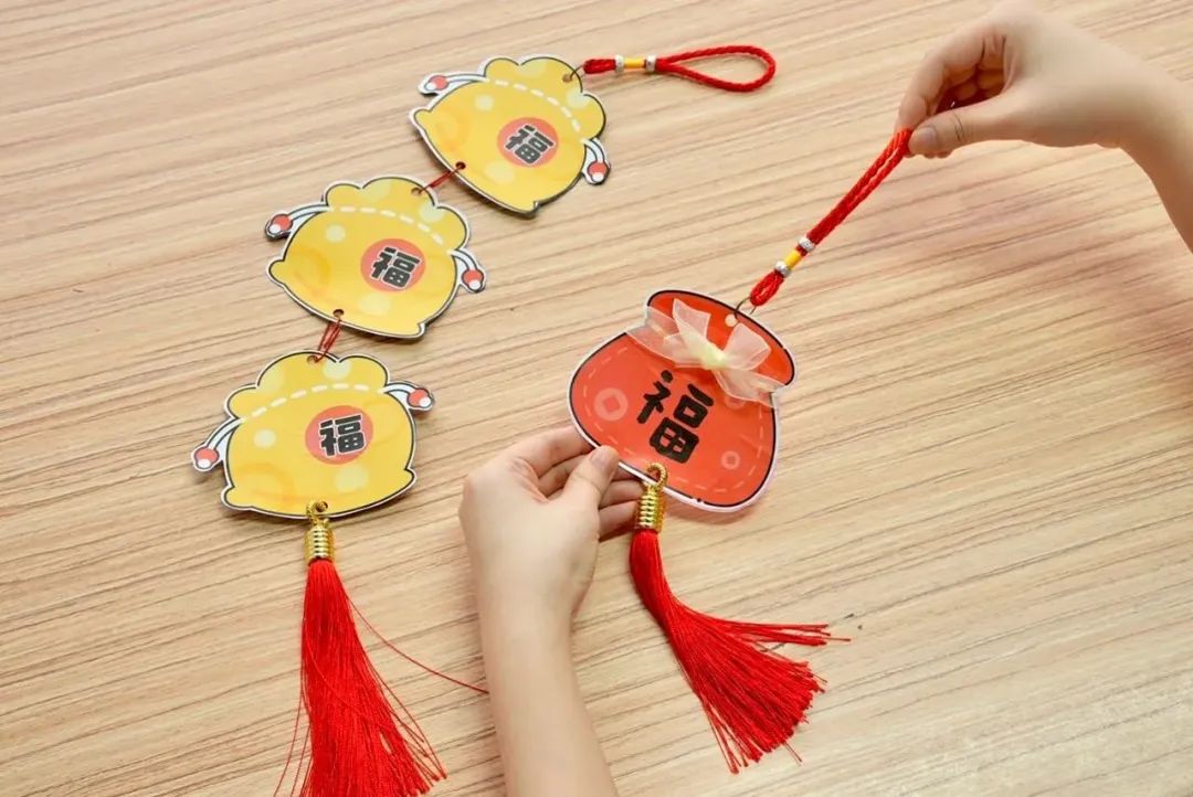 幼儿园简单易学手工小白兔,兔年必须要做的小白兔手工