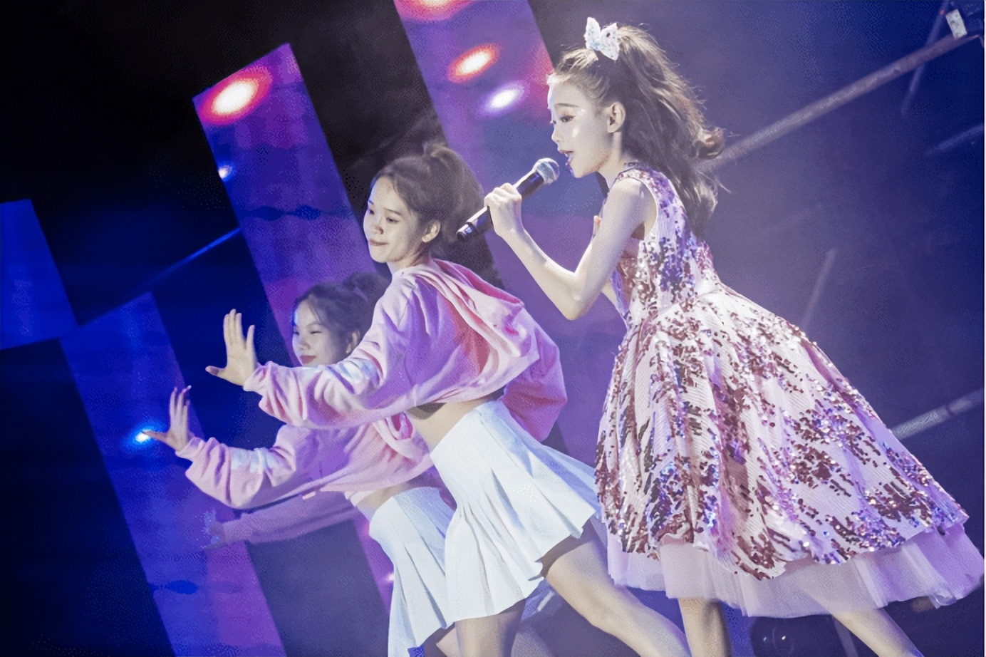 閲嶆俯缁忓吀鑰佹瓕鑸炴洸鍞よ捣缇庡ソ鍥炲繂,閲嶆俯缁忓吀姝屾洸鍞ら啋缇庡ソ鍥炲繂