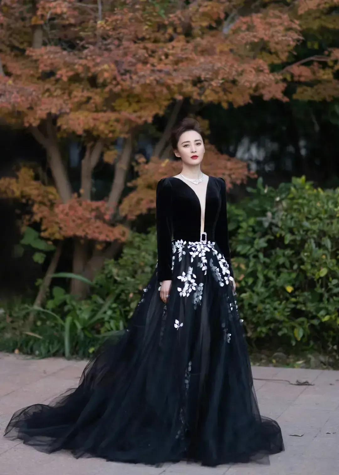 蒋勤勤冷白皮,蒋勤勤是高冷气质吗