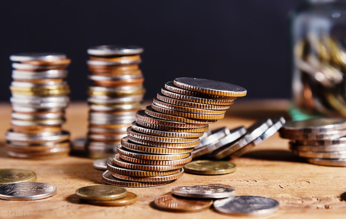 钱存入余额宝和零钱通哪个更安全,把钱存入零钱通和余额宝哪个好