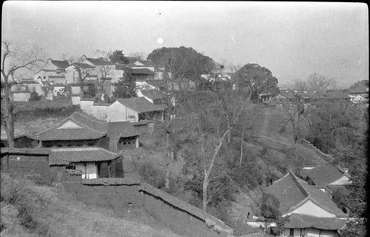 日军日记：男人饿倒在地，为了救他，我将他妻子的乳房割给他吃!