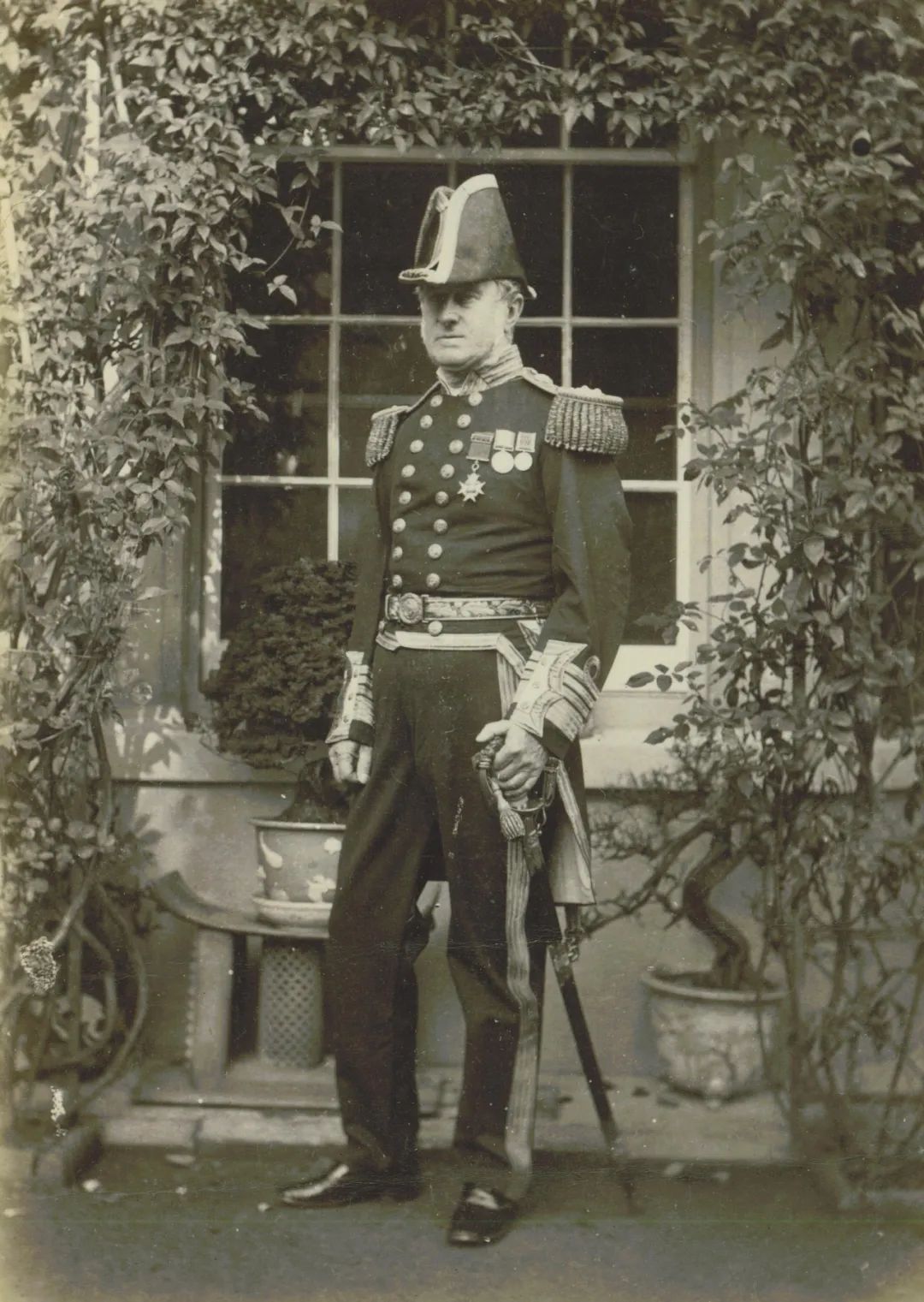 嘉庆粉彩壶,嘉庆官窑黄地粉彩