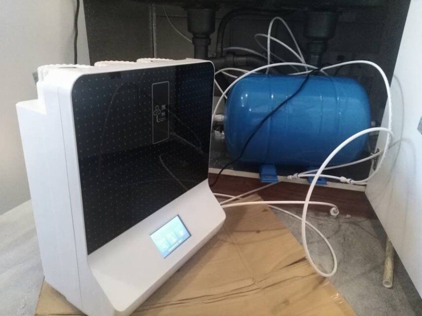 家里安装净水器还是在小区接水喝,家里怎样安装净水器