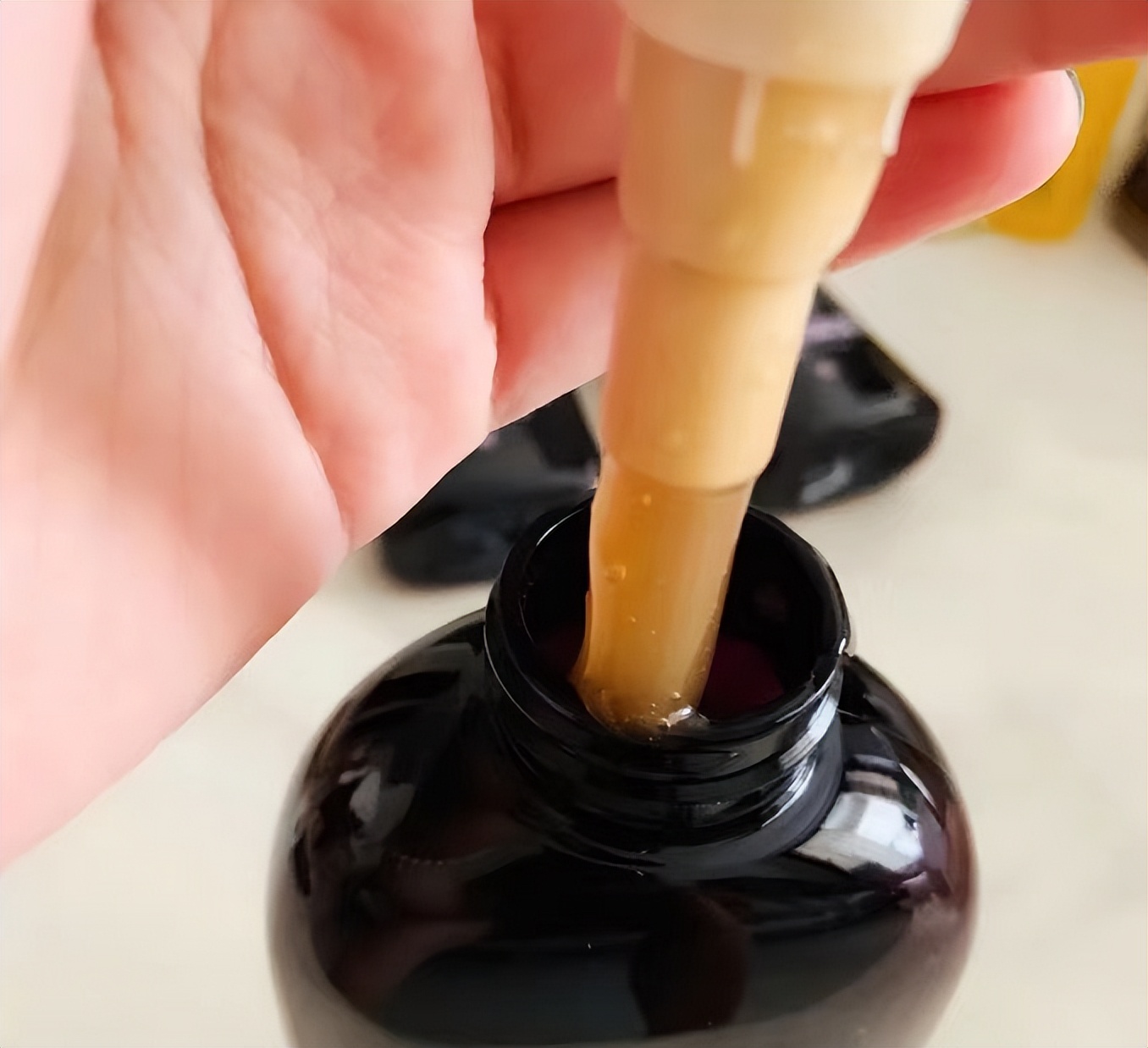 去屑洗发水推荐男士平价,防头发扁塌去屑洗发水