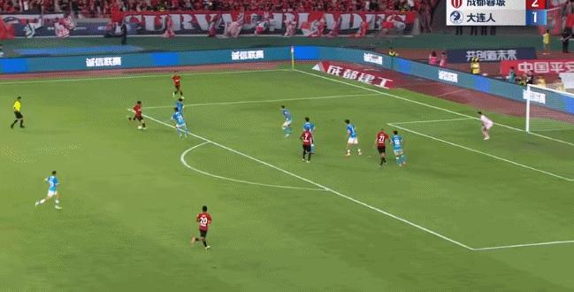 中超：成都4-1大连送对手17轮不胜,中超联赛成都1-0武汉