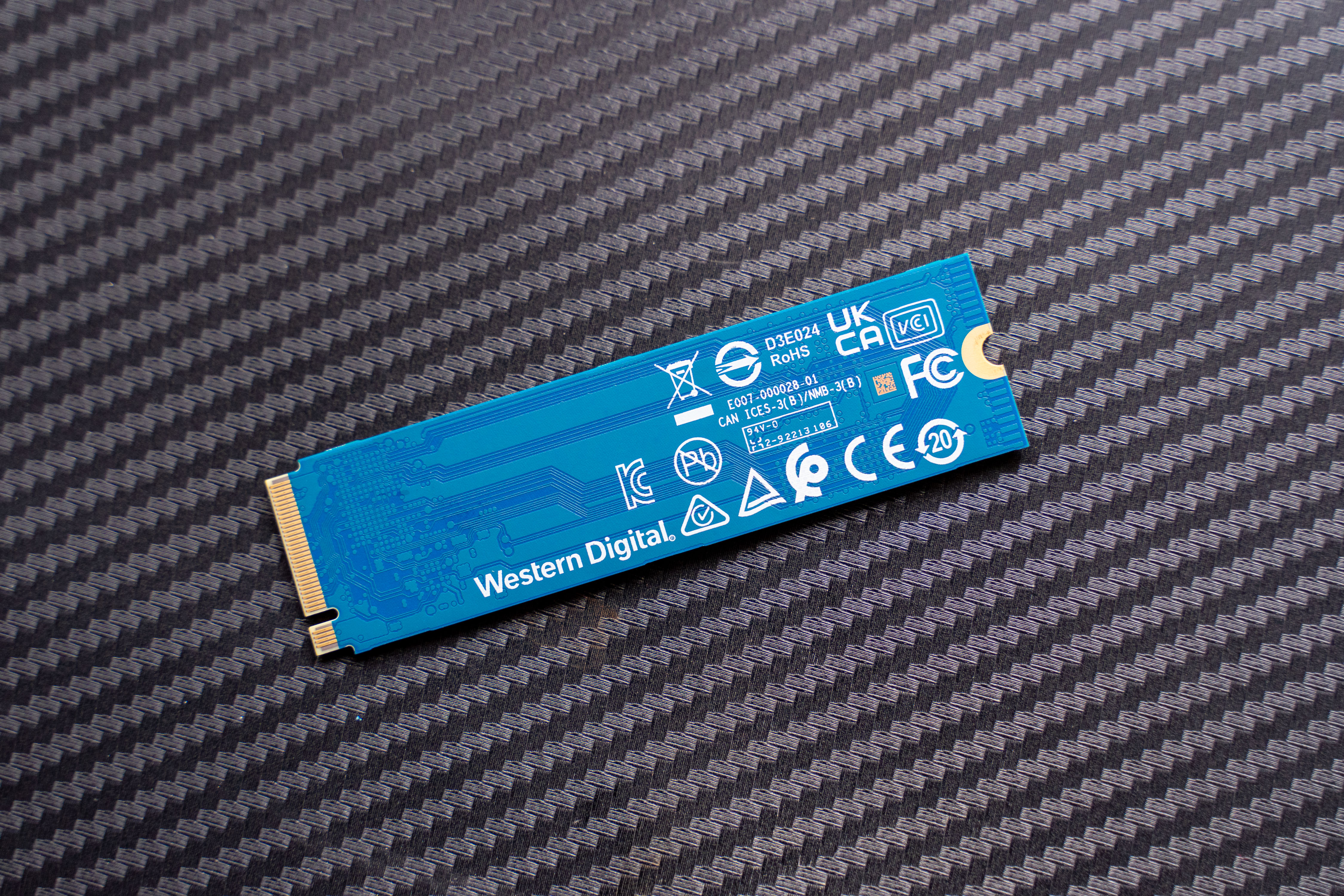 闪迪固态硬盘加强版和至尊高速,闪迪至尊高速固态适合笔记本吗