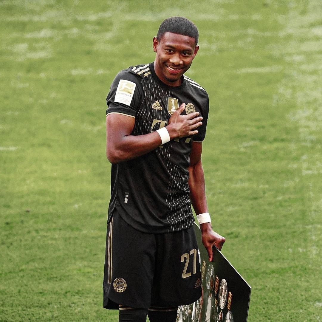 梅西转会和c罗的区别,足坛最成功的转会梅西