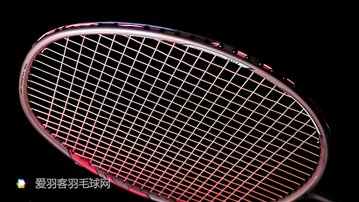 李宁高颜值的羽毛球拍推荐,入门十大经典羽毛球拍推荐