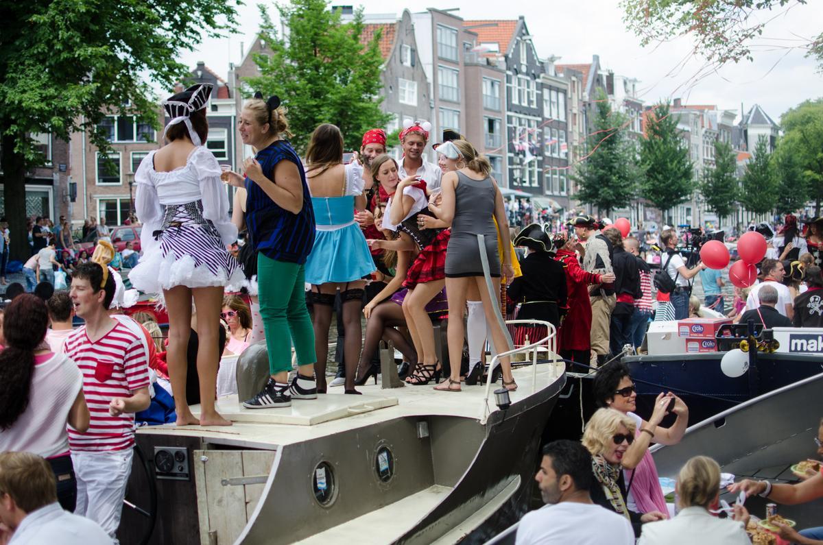 鑽峰叞鍚堟硶鍖栫殑娲诲姩,鑽峰叞鎬у悎娉曞寲