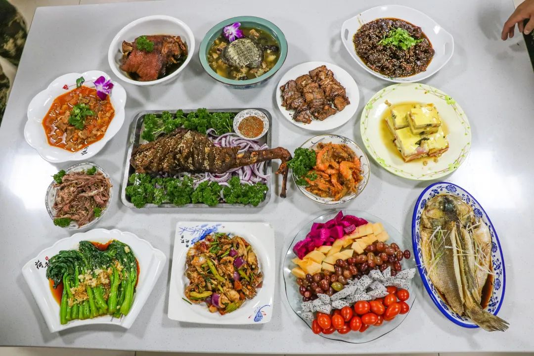 部队的清真伙食,各国部队的伙食