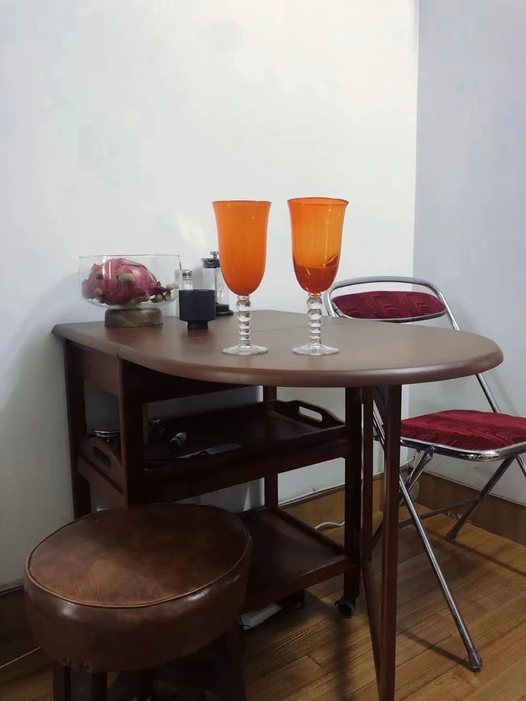 98年女孩过“极简生活”上瘾！5年不用卫生巾，2年不买卫生纸？