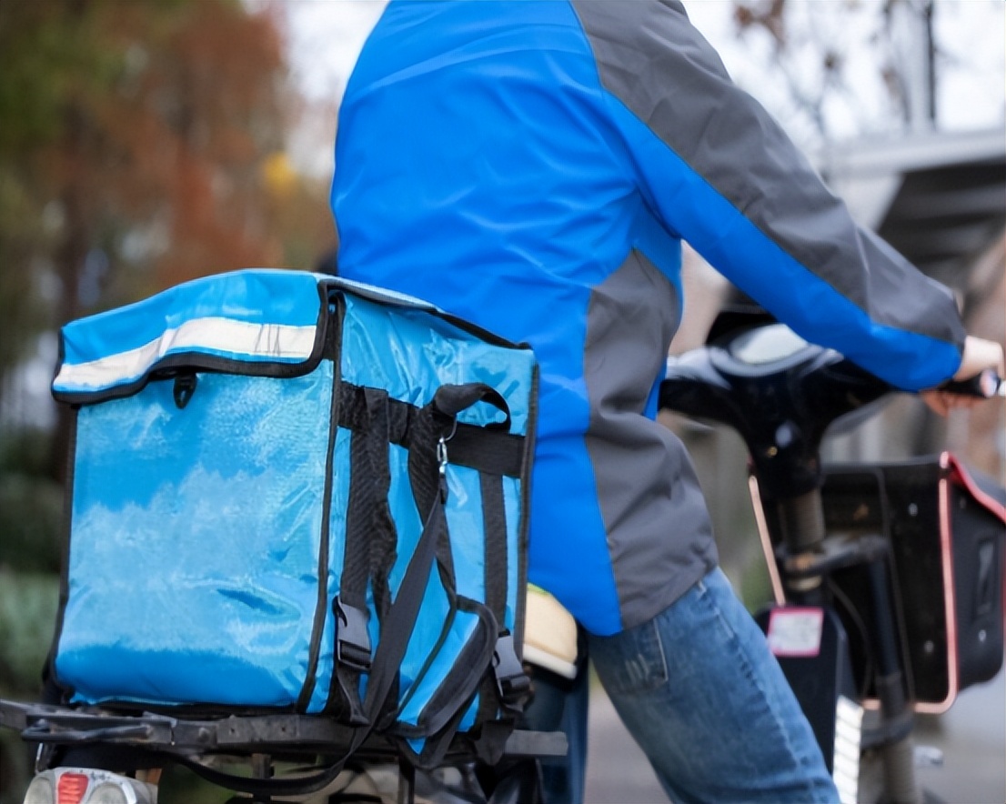 上海跑腿8个小时可以跑多少,在上海做跑腿生存一周