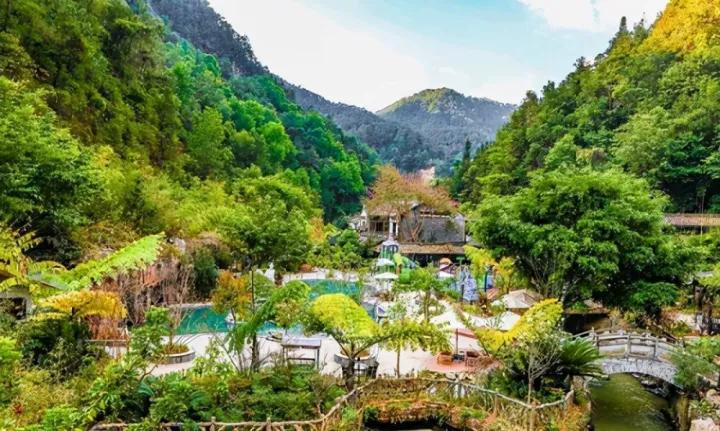 云南旅游全攻略自由行详细路程,自由行云南旅游攻略路线详细