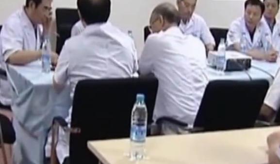 福建孕妇生下黑宝宝,夫妇生下熊猫宝宝