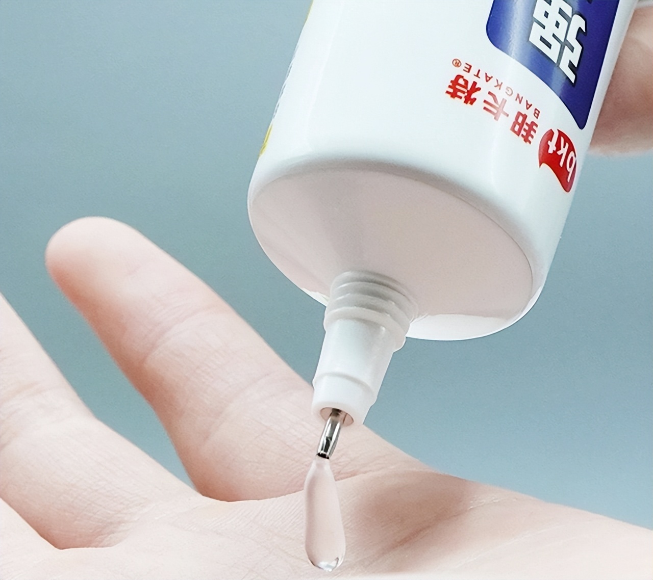 如何正确使用502胶水粘鞋,鞋子开胶用502