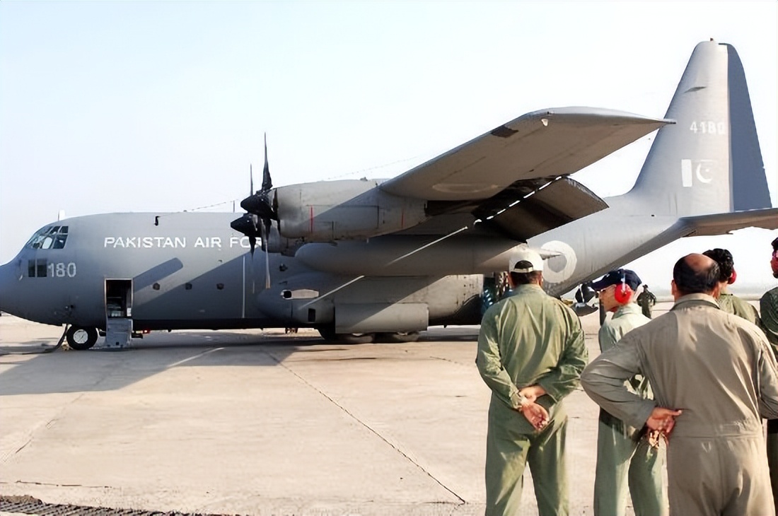 穆沙拉夫一路走好,穆沙拉夫之后的巴基斯坦总理