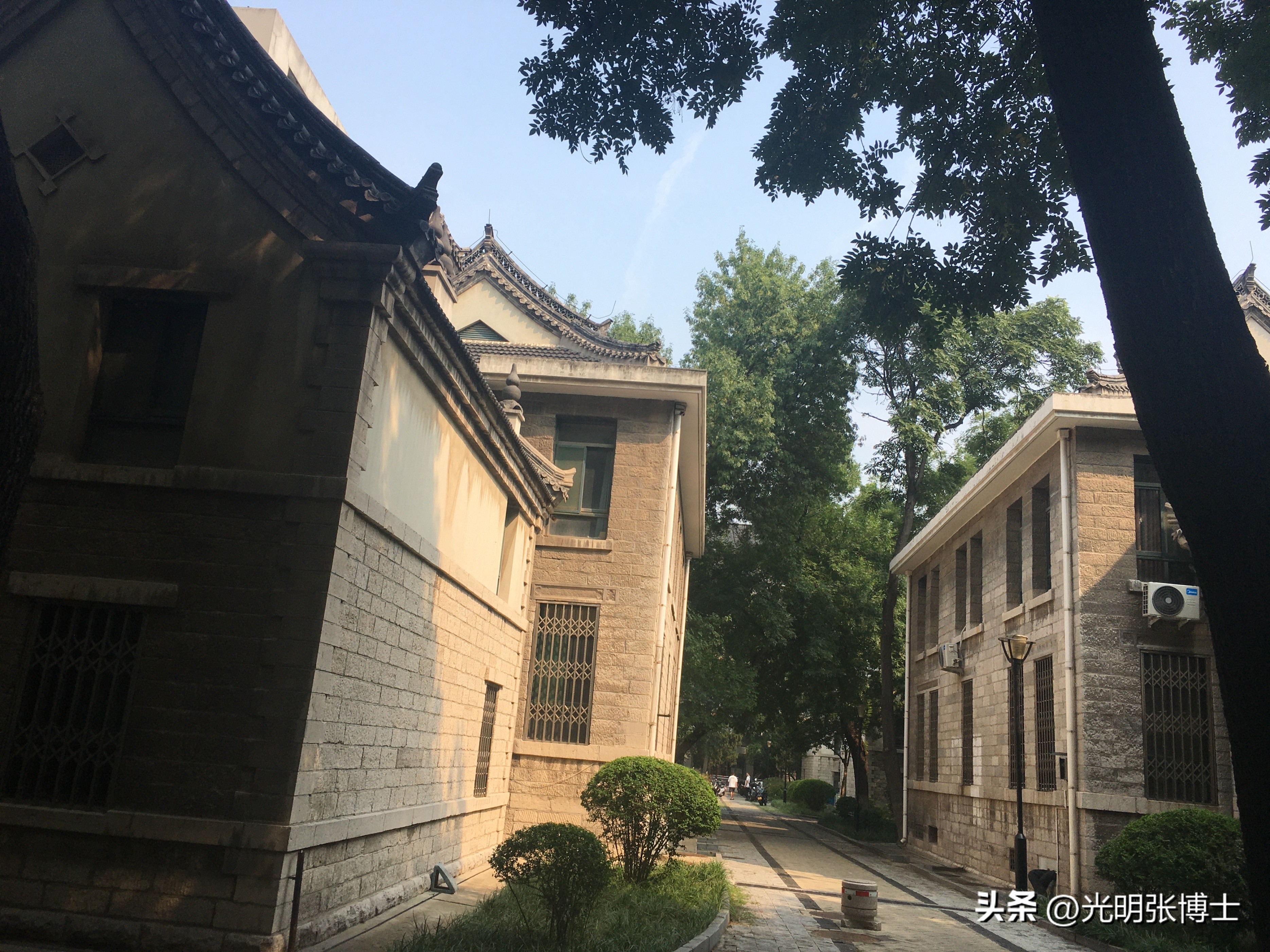 山东大学趵突泉校区风景图片,山东大学趵突泉校区宿舍真实照片