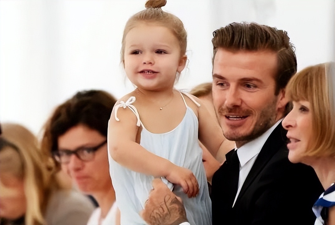 贝克汉姆47米,贝克汉姆小7多大