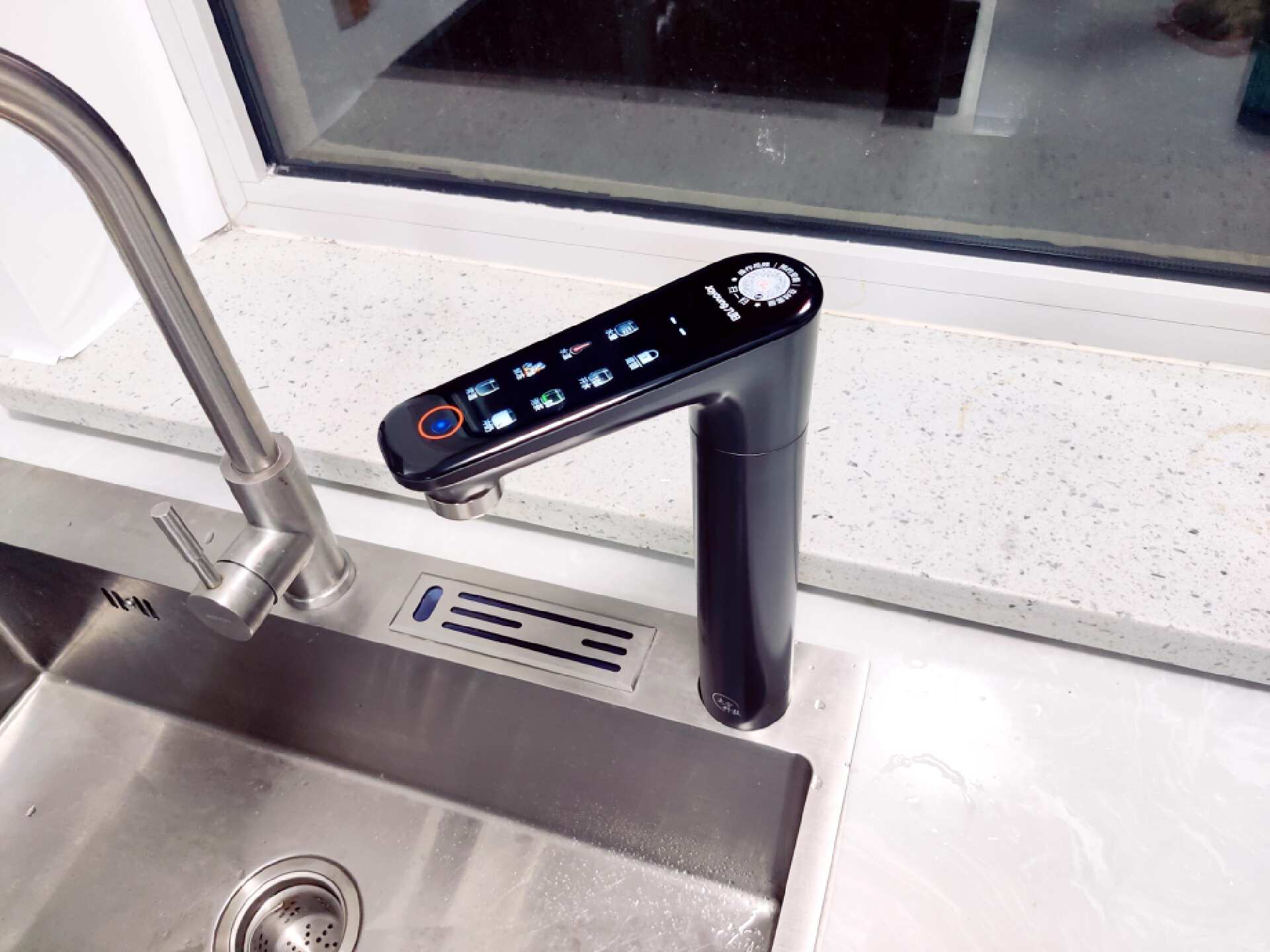 九阳净水器r1和r3选哪个,九阳太空热小净r1净水器