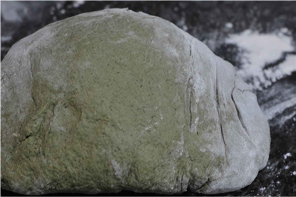 别嫌它味重，却是“大姨妈”的好朋友，清明后鲜嫩上市，抓紧吃