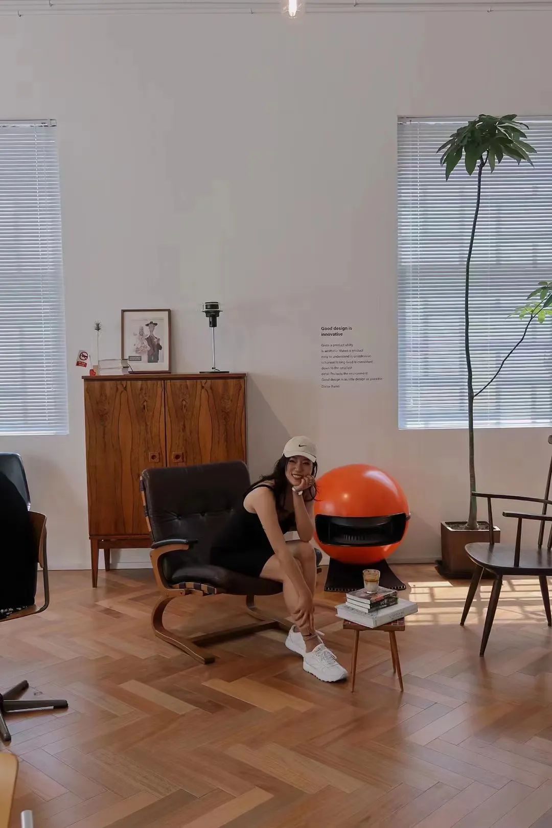 探访100个年轻人的家,居家办公如何克服父母的干扰