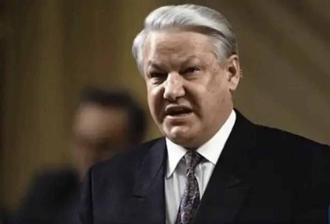 俄罗斯首富与普京的对峙 (俄罗斯首富挑战普京结果怎样了)