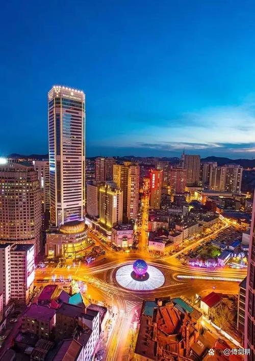 大连最繁华的步行街是哪个区,大连市以地名命名的路街