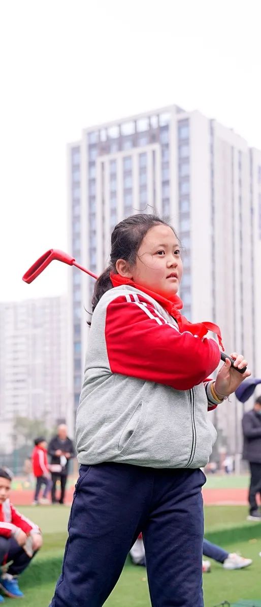 家长参观学校对学校的赞赏,蓝港外国语学校活动
