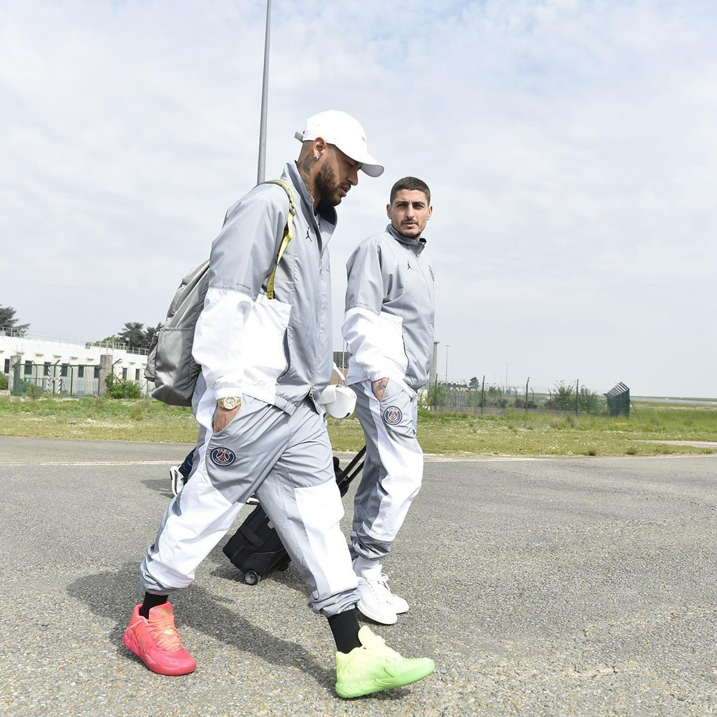 足球球星都穿什么鞋,足球球星潮流穿搭