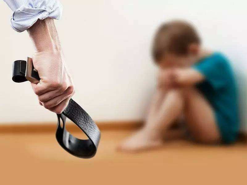 2018年，13岁少女被大伯强奸3年，母亲不阻止也不报警，原因何在