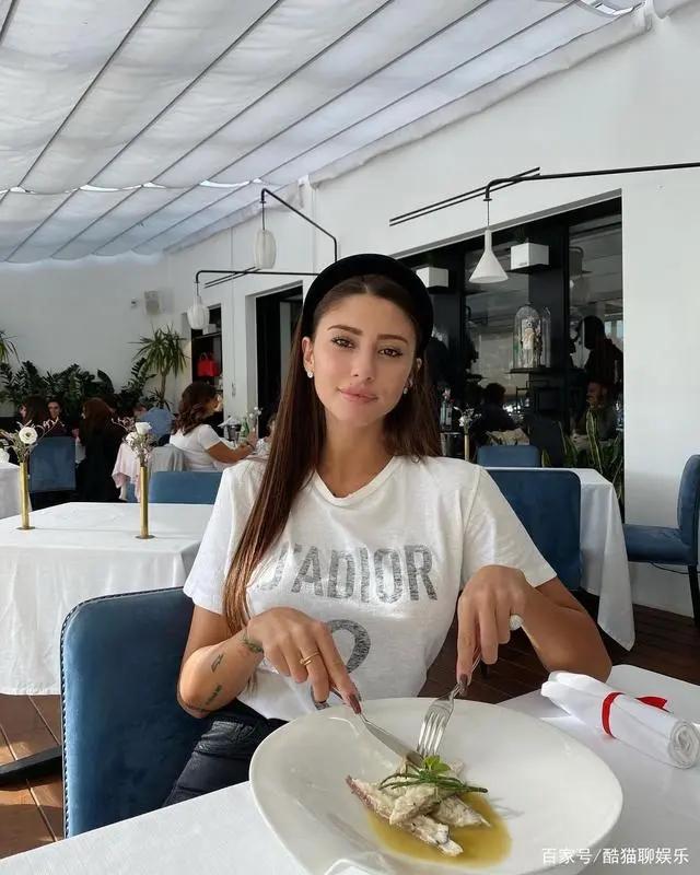 意大利米兰女网红,意大利罗马女网红