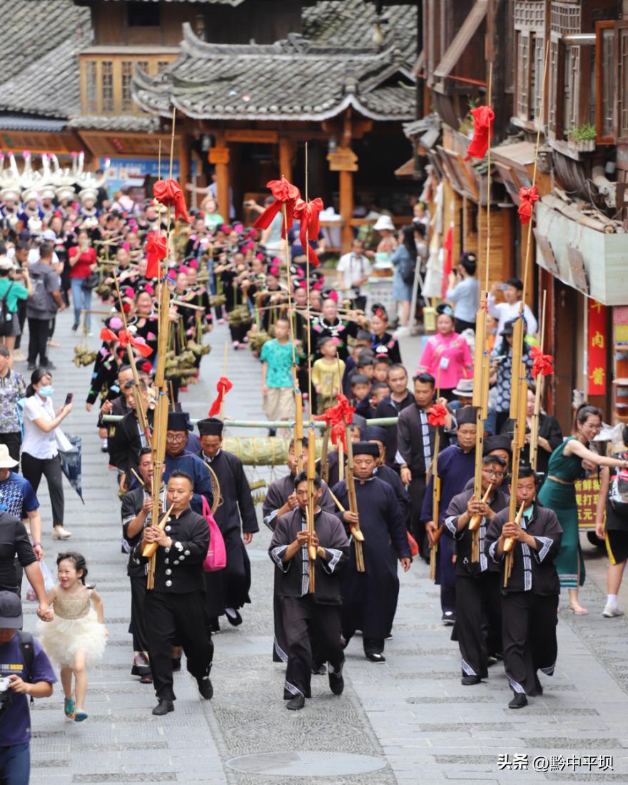 贵州旅游西江千户苗寨,贵州西江千户苗寨自驾游攻略