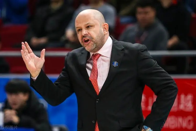 马布里明年还可以执教北控吗,北控男篮马布里怎么回归了