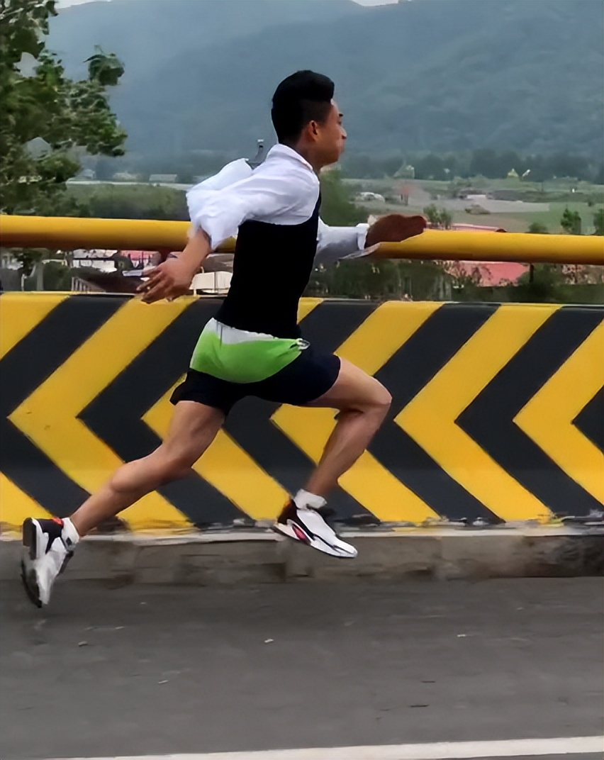 通背拳传人张伟丽,张伟丽拜访中国通背拳传承人