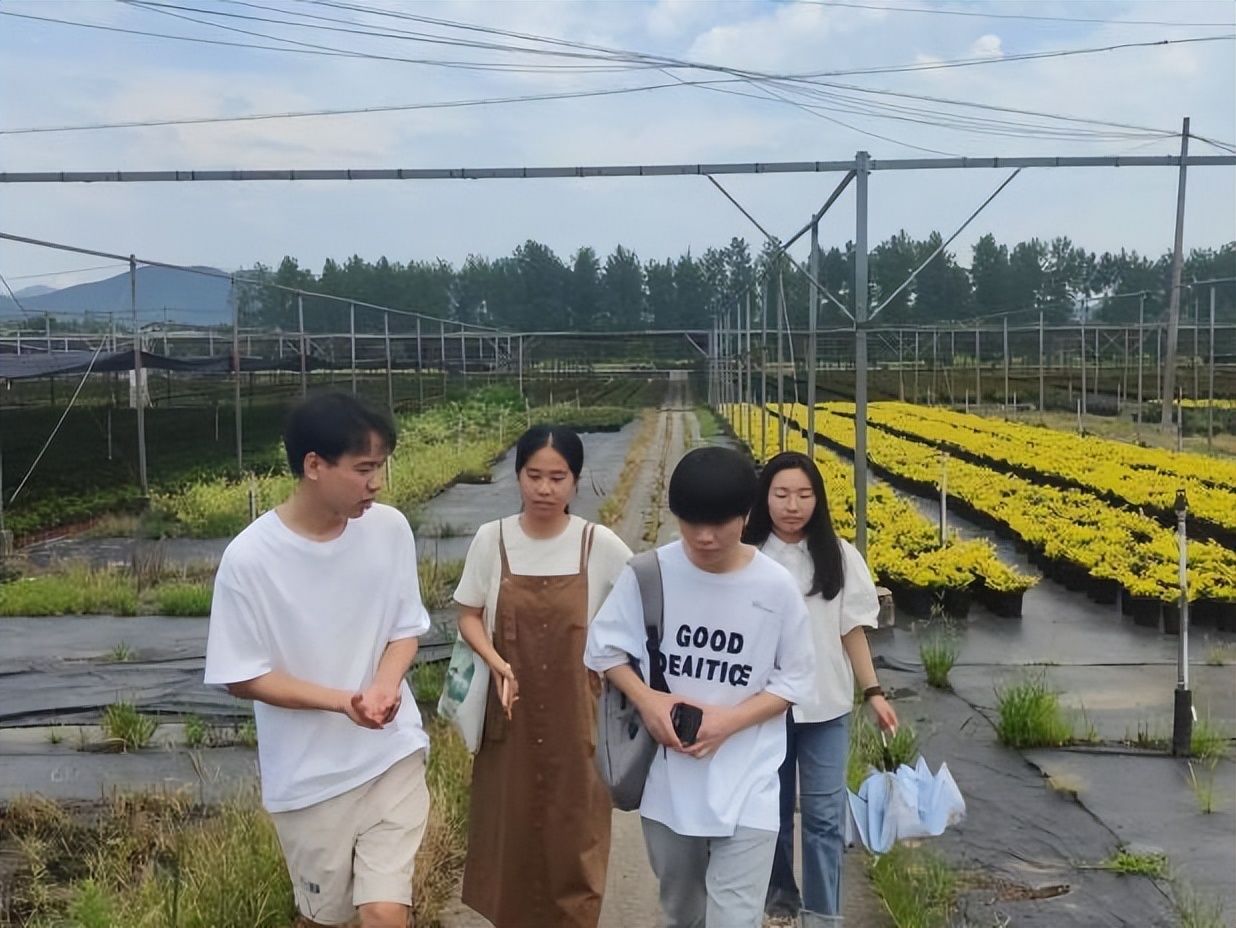 党建引领聚合力村企共建促增收,高校抓党建促乡村振兴