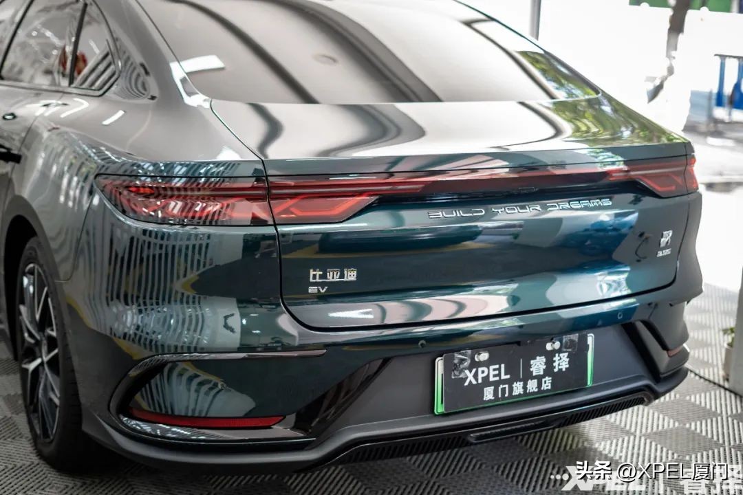 厦门汽车贴膜合肥,比亚迪车衣贴膜手法