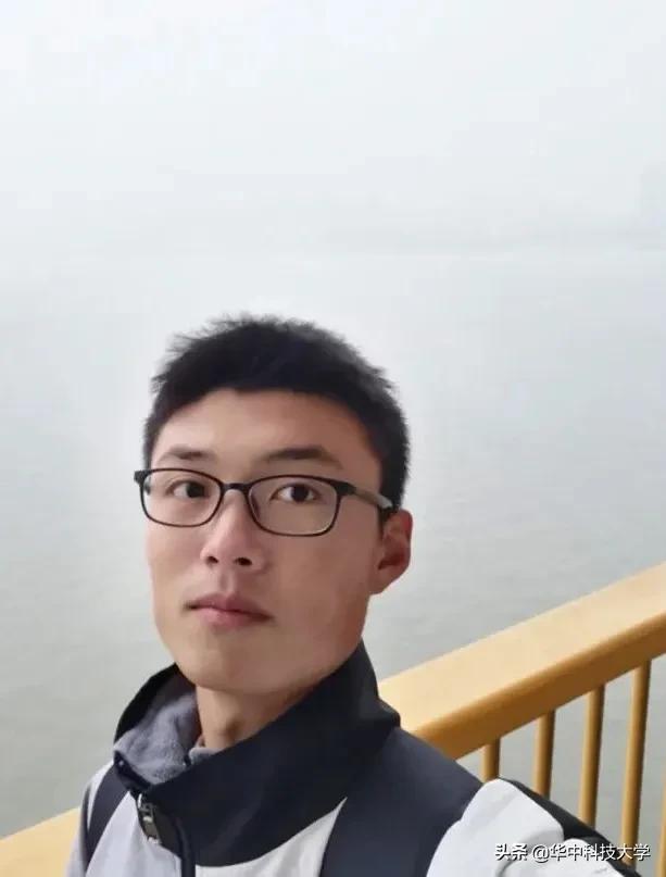 华中大男孩！有梦一起追