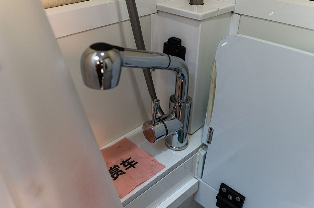 五十铃四驱轻卡房车最新,五十铃四驱柴油版单排硬顶房车