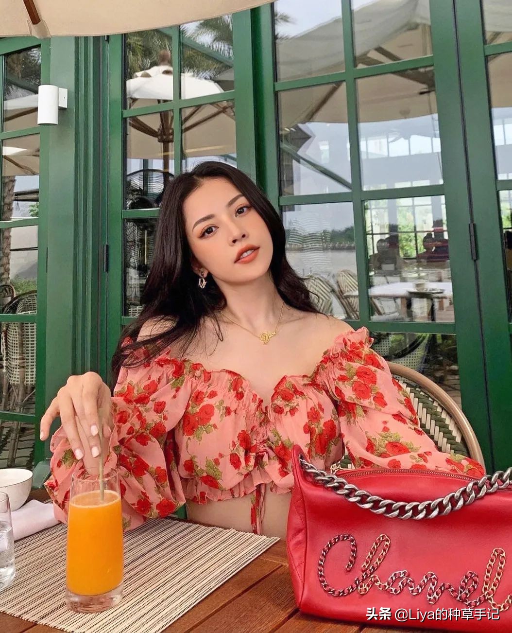 被问爆的街拍穿搭,穿对这3款裙子真心显瘦还美腻